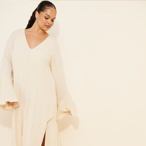 Elegant Cream Maxi Dress